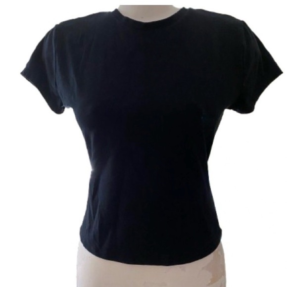 💙 3 Shirt Bundle - Size L/XL Baby Tee’s / Cropped - Picture 6 of 13